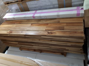 以前梱包前に裸で置いていた時の様子