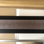 アウトレット　（挽板）ナラ　4mm複合　（ウレタン着色塗装（茶系）+天然パール粉末吹付塗装） ブラッシング