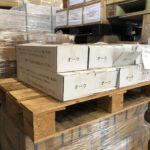外装。あまり綺麗ではありません。中の商品に影響はありません。
