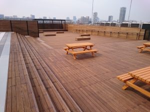 (特注木材)国立科学博物館様デッキ