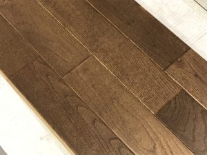アウトレット　ナラ　V溝付　ダーク